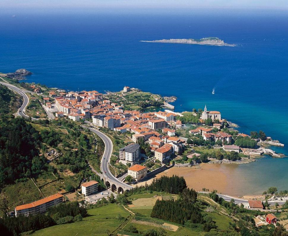 Апартаменты Plazuela Sta Catalina II En Mundaka Con Parking By Kabia Gestion Экстерьер фото